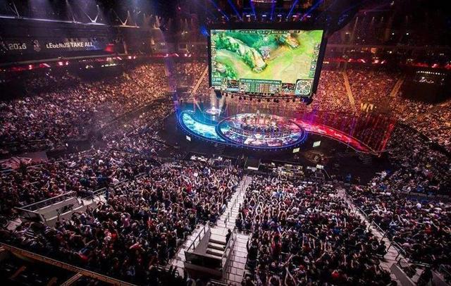 LPL战斗之夜奖池升级：双至臻皮肤终结“比惨大会”，非酋玩家迎来狂欢